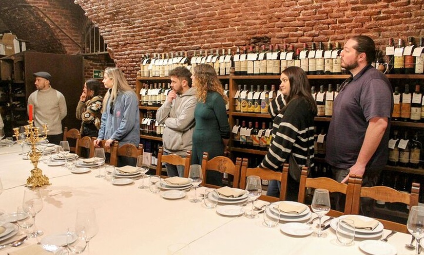 Image 13: Tour de tapas, vino e historia de Madrid