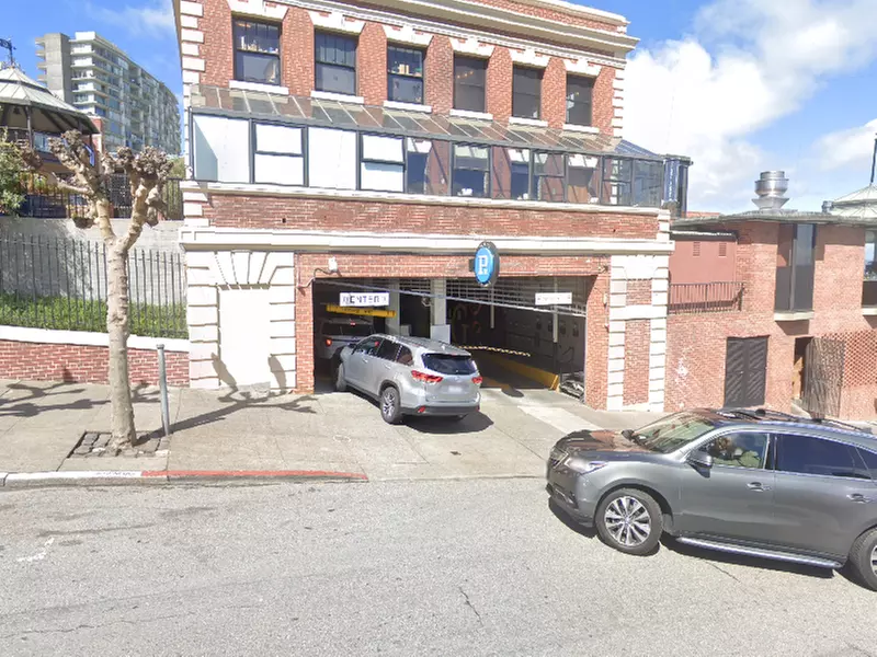 Parking at Ghirardelli Square Garage