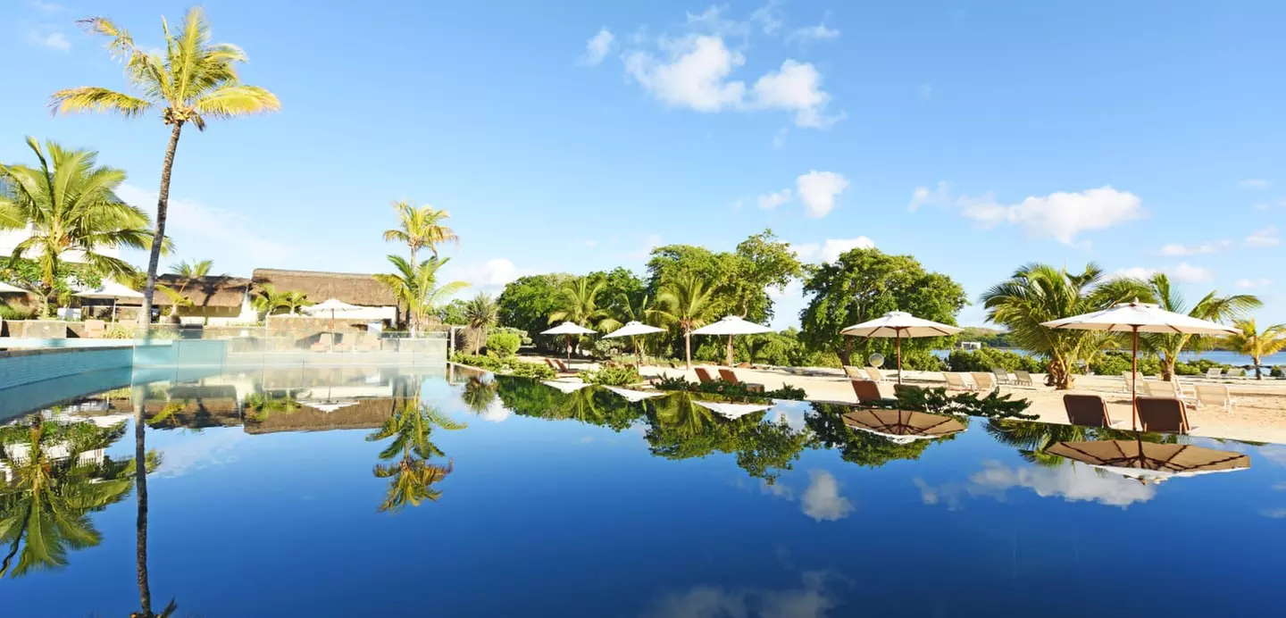 ✈ MAURITIUS | Roches Noires - Radisson Blu Azuri Resort & Spa 4*, 5...