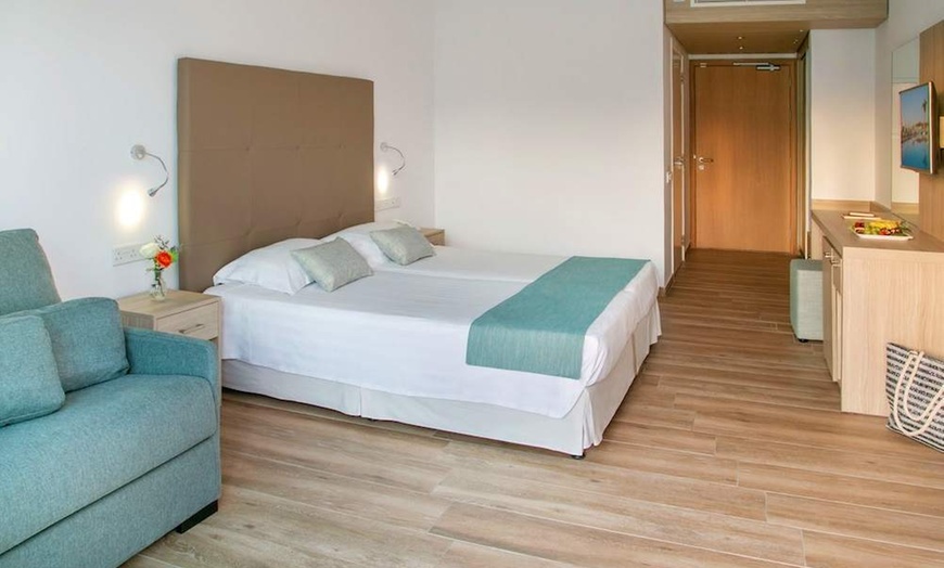 Image 5: ✈ ZYPERN | Ayia Napa - Asterias Beach 4*, 3 Nächte - Direkt am Meer