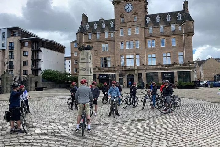 Edinburgh City Bike Tour - Choice of E-Bike or Manual