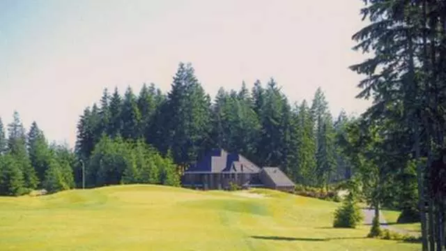 Online Booking - Round of Golf at McCormick Country Club
