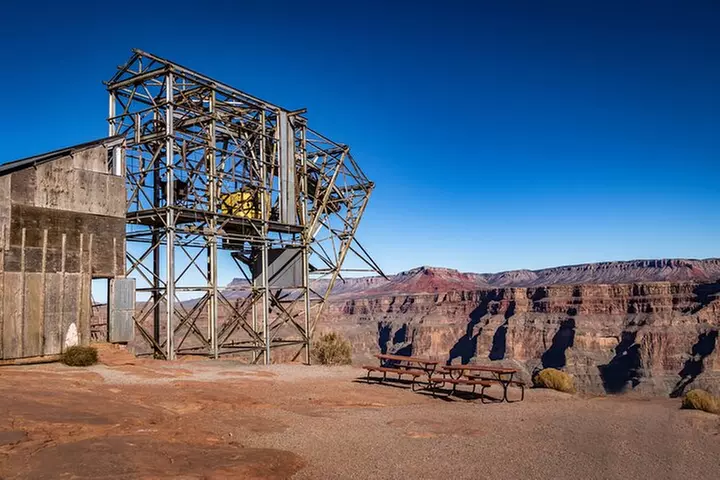 Grand Canyon West, Hoover Dam and Seven Magic Mountains & LV Sign
