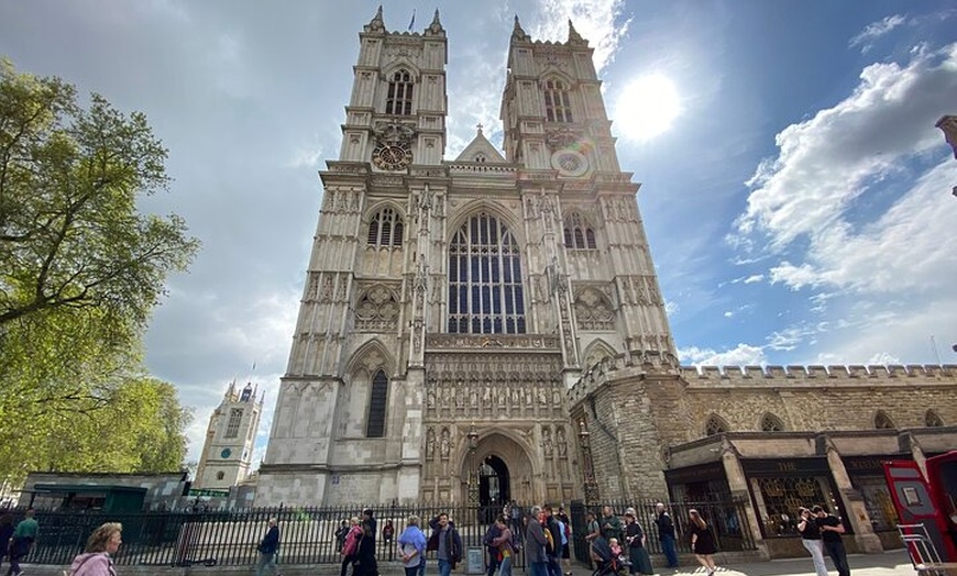 Image 4: Priority Access Westminster Abbey Tour with a Professional Guide