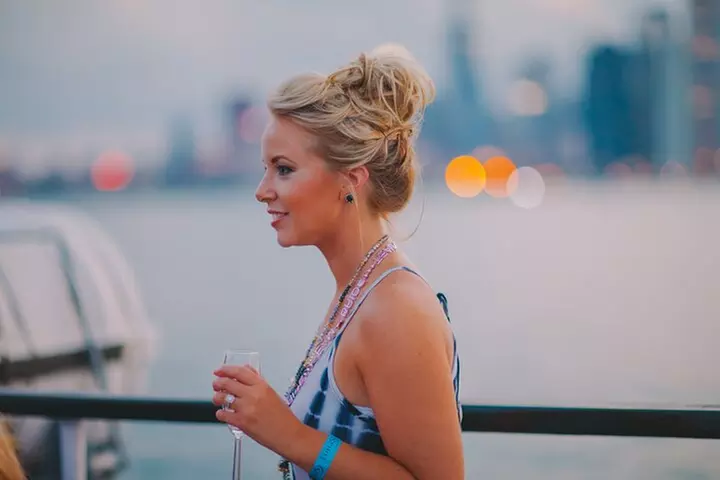 Toronto Sights & Sips Cocktail Cruise - Primary Image