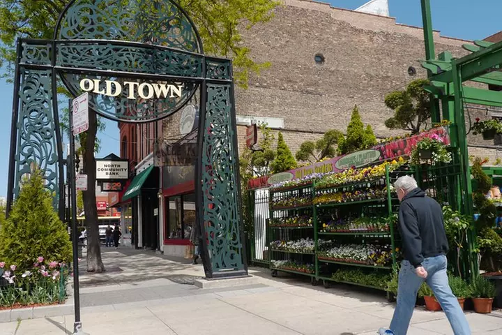 Bike Tour of Chicago's Lakefront Neighborhoods