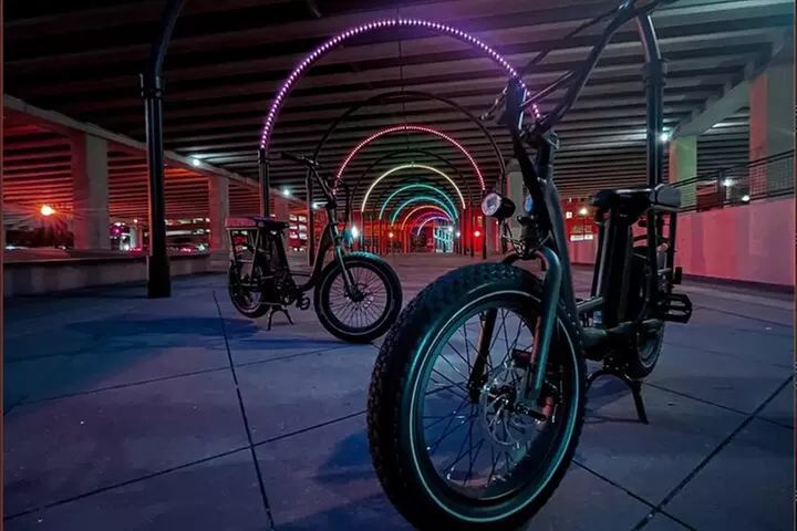 Smart Tour: Downtown Dallas E-Bike Tour