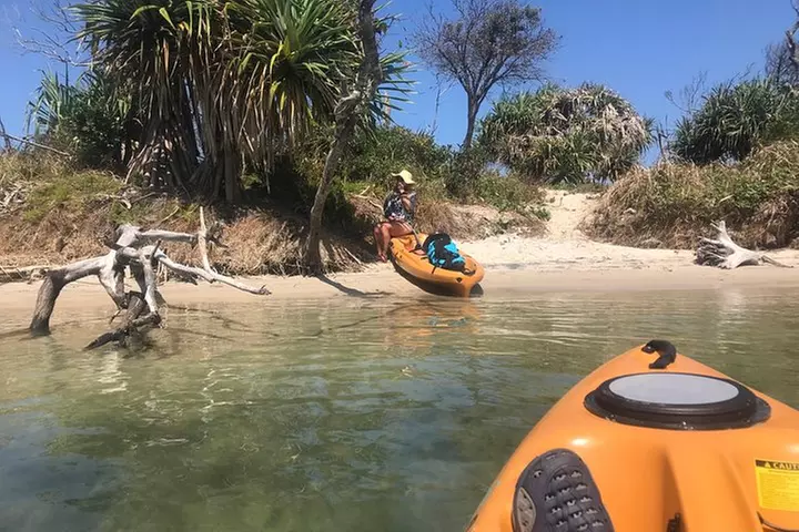 1-Hour Single or Double Kayak Hire @ Golden Beach