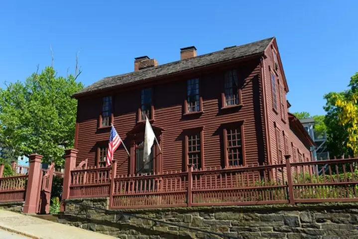 Providence Downtown and Brown Self Guided App GPS Walking Tour