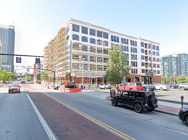 Parking at Bicentennial Lot