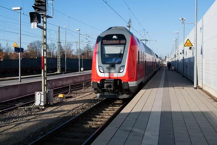 Tour ab München mit dem Zug zur KZ-Gedenkstätte Dachau