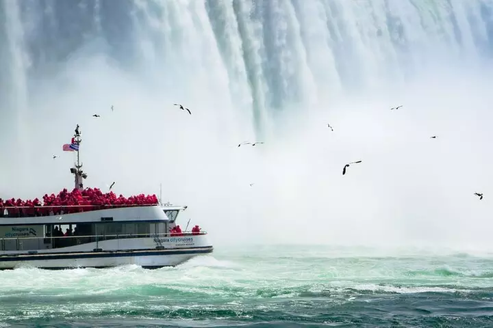 Niagara Falls Tour: Boat Ride, Journey Behind The Falls and more