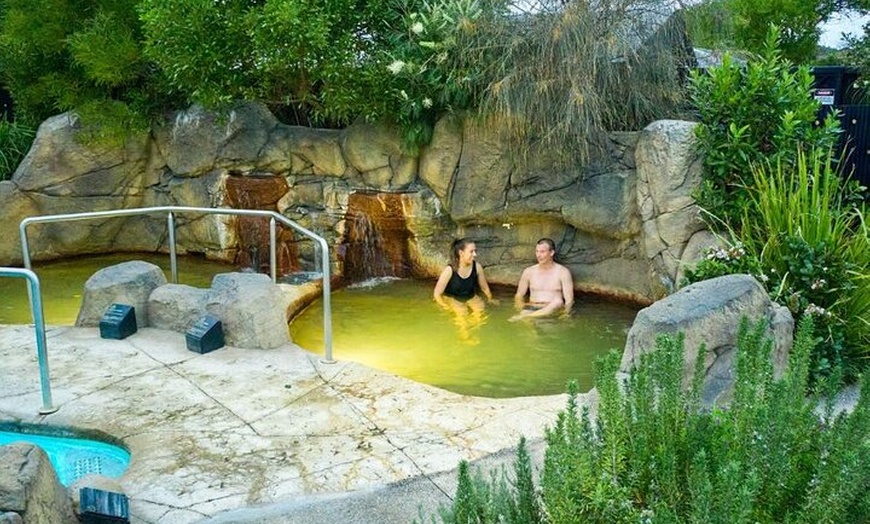 Image 1: 2-Hour Deep Blue Hot Springs in Warrnambool