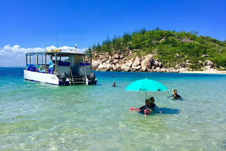 Magnetic Island Discovery Tour with Snorkeling & Paddle Boarding