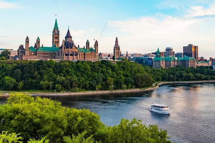 Ottawa Small Group Night Tour with River Cruise - Primary Image