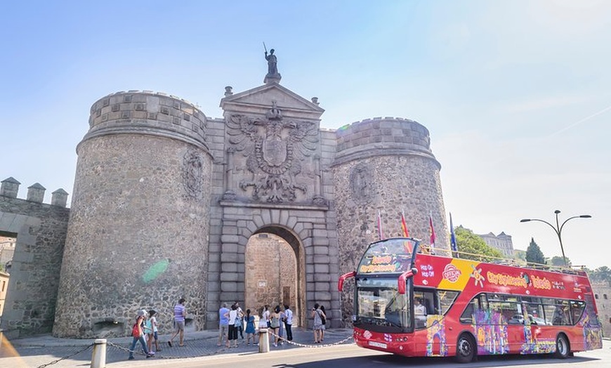 Image 5: Excursión en autobús con paradas libres de City Sightseeing por Toledo