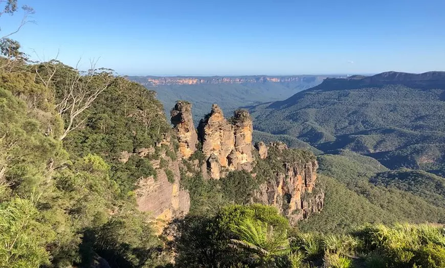 Image 2: Luxury Blue Mountains tour with Aussie BBQ lunch and wine tasting
