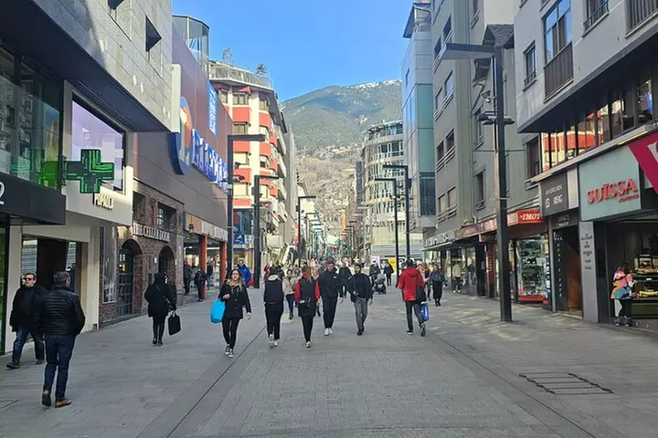 Andorra, Francia y España: 3 países en un día desde Barcelona