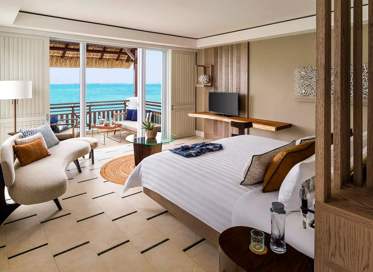 ✈ MAURITIUS | Trou d'Eau Douce - Shangri-La Le Touessrok Resort & S...