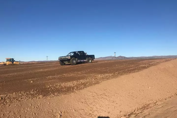 Off Road Racing: 7 Laps