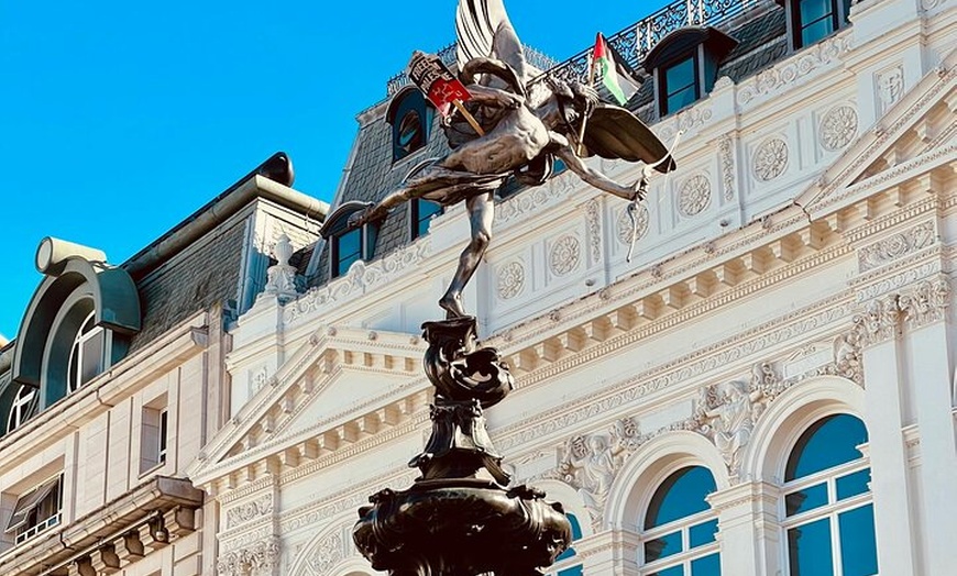 Image 10: London's Top Iconic Sights Tour with Fun, Local Tour Guide