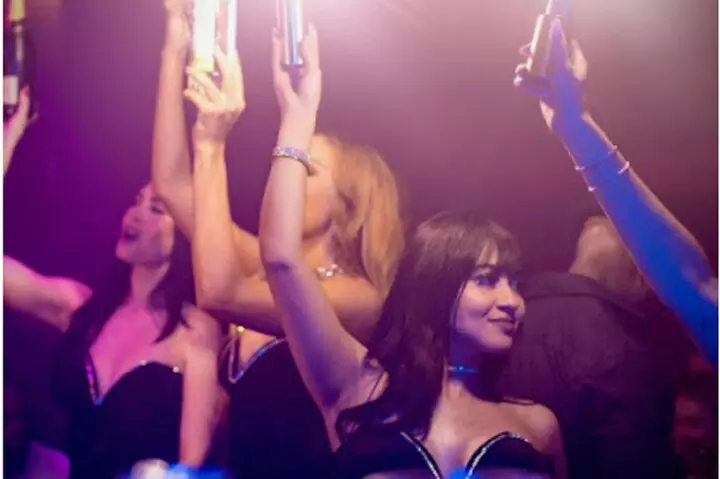 Ultimate San Juan Party Club Crawl - Second Medium