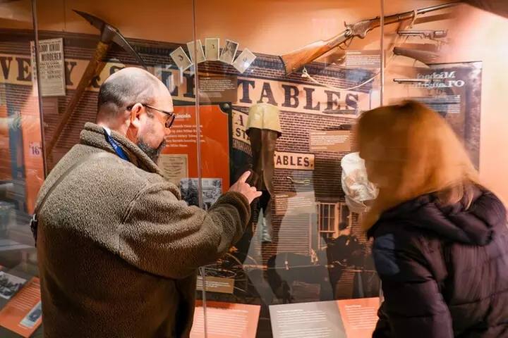 Lincoln Assassination with Ford's Theatre & Petersen House Entry