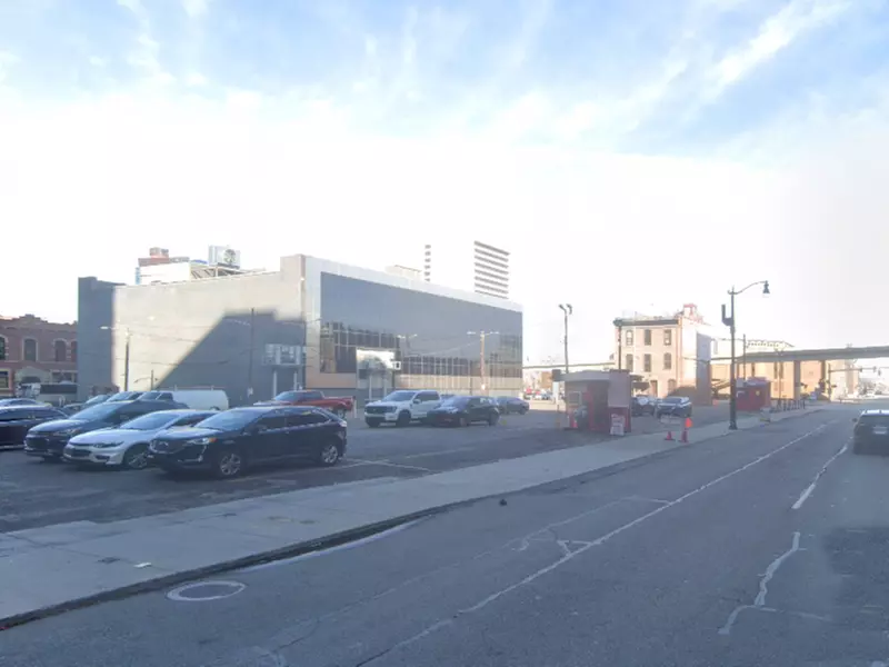 Parking at 411 Larned St. Lot