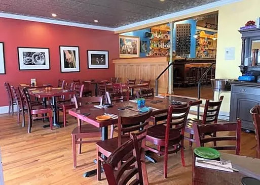 5% Cash Back at Revel Cafe & Bar