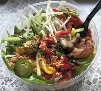 5% Cash Back at Roll Play Vietnamese Grill