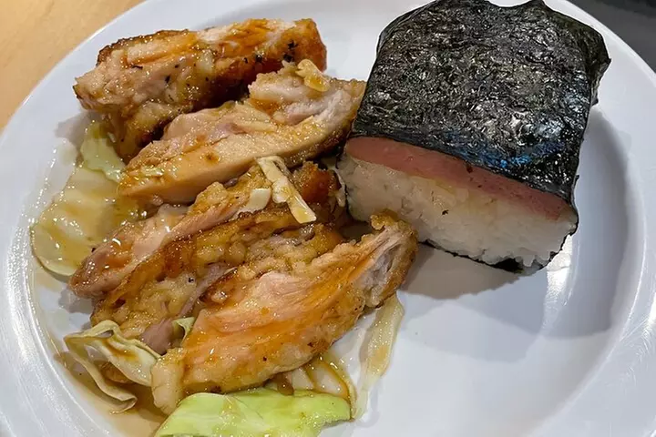 Las Vegas: The Strip's Celebrity Chefs Tour or Downtown Food Tour