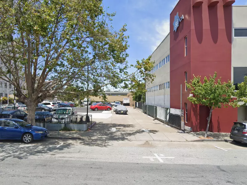 Parking at 814 Bryant St. Lot