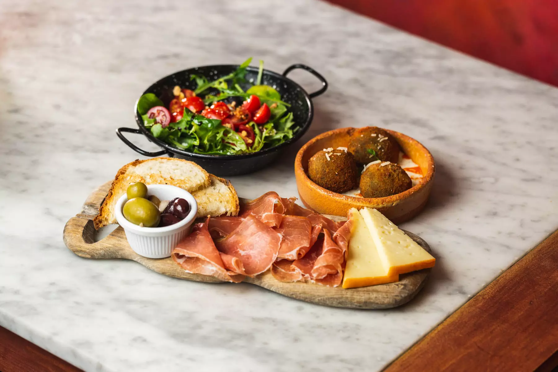 5% Cash Back at Pil Pil Spanish Tapas Wine Bar