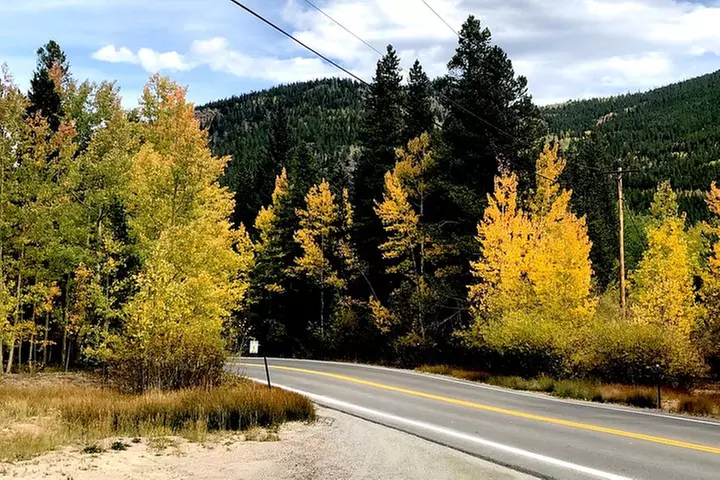 Private custom tour of the foothills of Denver, Dillon and Breckenridge. - Primary Image