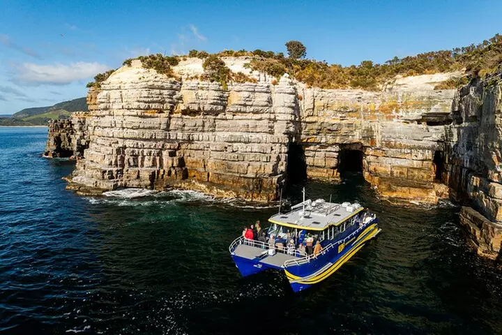90 minute Cape Raoul Cruise and Port Arthur Historic Site entry - Primary Image