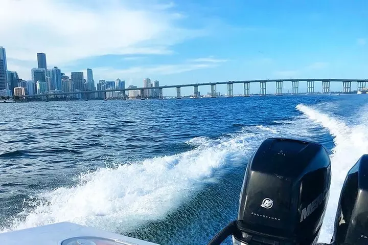 MasterBeast Yacht Charter40 Boat Rental Tours Private Miami