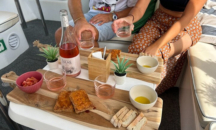 Image 1: Experiencia Gourmet en barco desde Puerto de Mogán