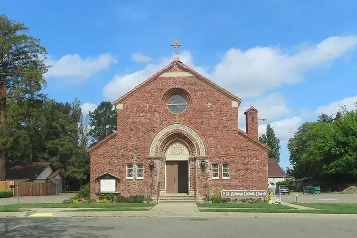 Driving in Delta's Wine Country: Private Self-Guided Audio Tour
