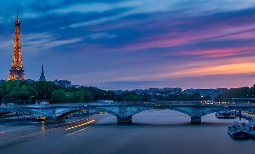 Image 7: Croisière sur la Seine et dégustation de crêpe près de la tour Eiffel