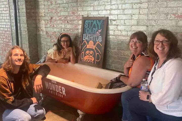 Self-Guided Scavenger Hunt: Baltimore Inner Harbor & Outer Sights