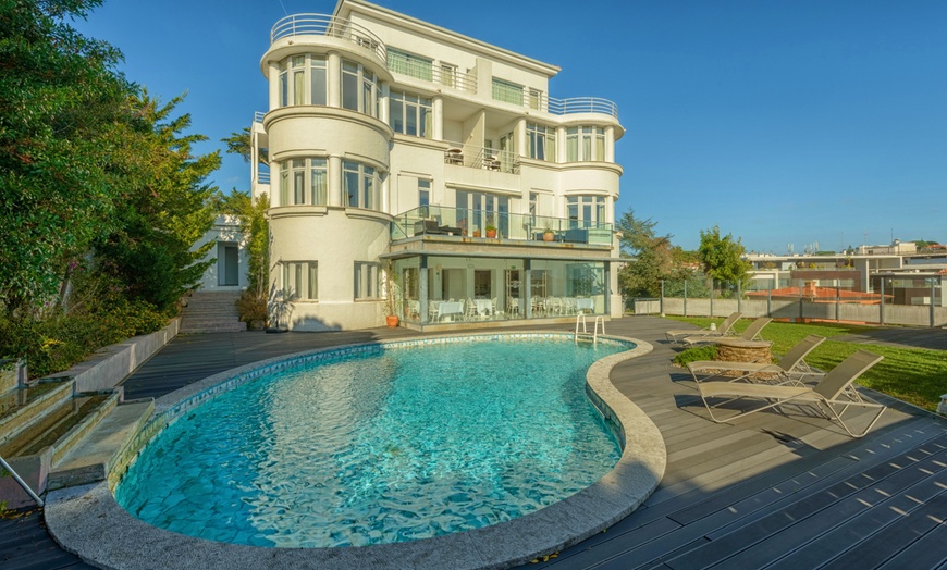 Image 1: ✈ RIVIERA PORTUGAISE | Estoril - Amazonia Estoril 4*, 2 nuit - Bout...