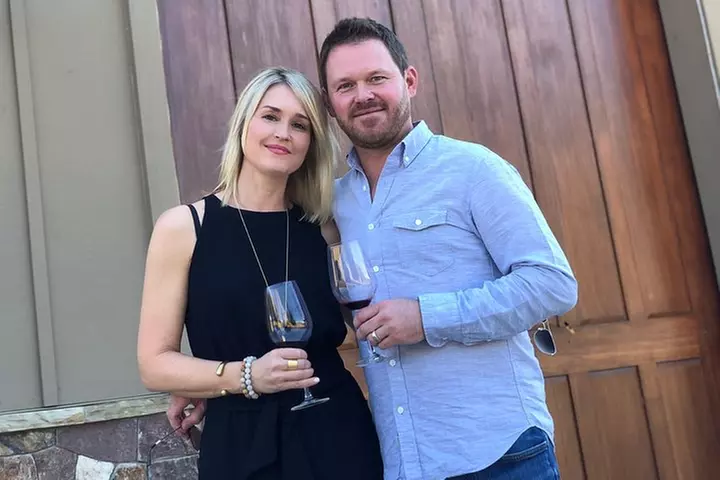 8-Hour Exclusive Wine Tour Experience for up to 6 Guests / Napa-Sonoma