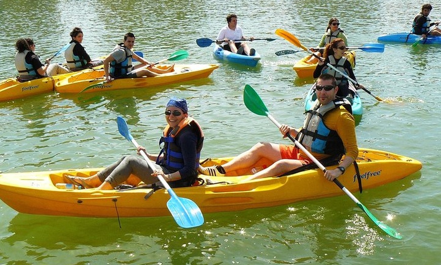 Image 7: Excursión en kayak de 2,5 horas en Sevilla en el río Guadalquivir
