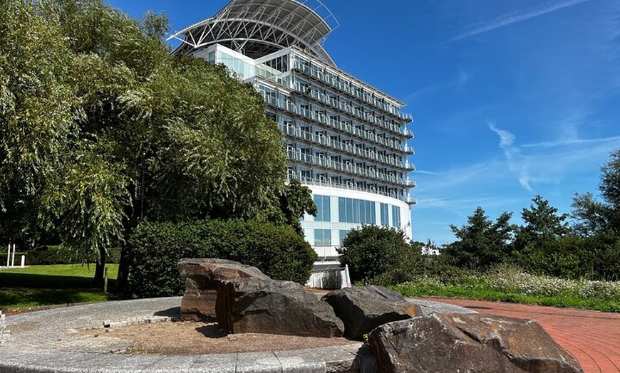 Image 7: Cardiff Bay Private Self-Guided Tour
