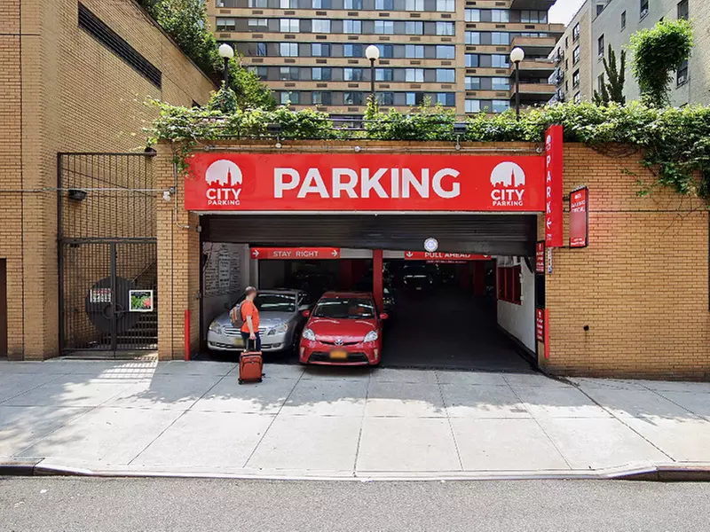 Parking at City Parking - Columbia Garage LLC - Second Medium