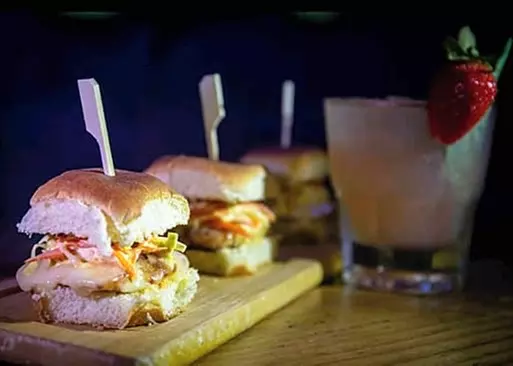 5% Cash Back at Duo Gastropub