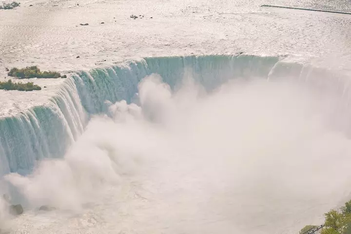 Small Group Niagara Falls Canada Tour With Niagara USA Pick Up - Second Medium