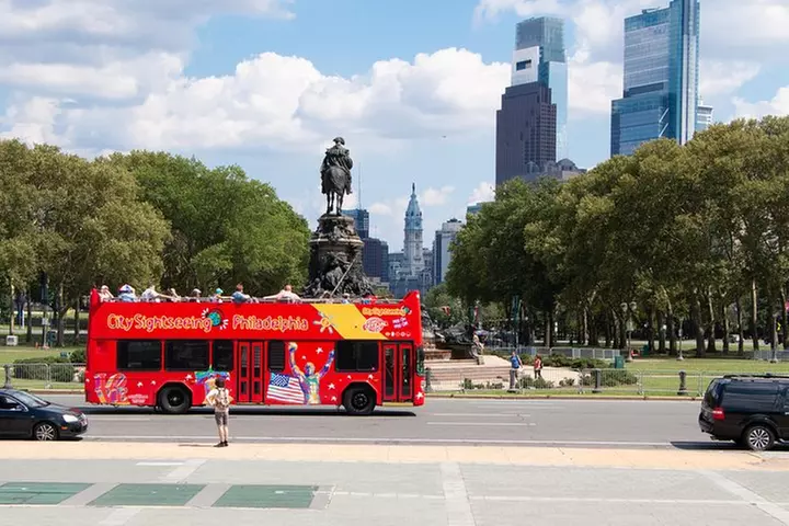 Double Decker Hop-On Hop-Off City Sightseeing Philadelphia (1, 2, o...
