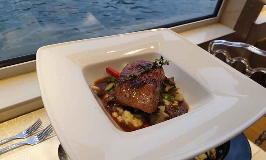 Image 6: Diner Croisière Prestige au départ de la Tour Eiffel