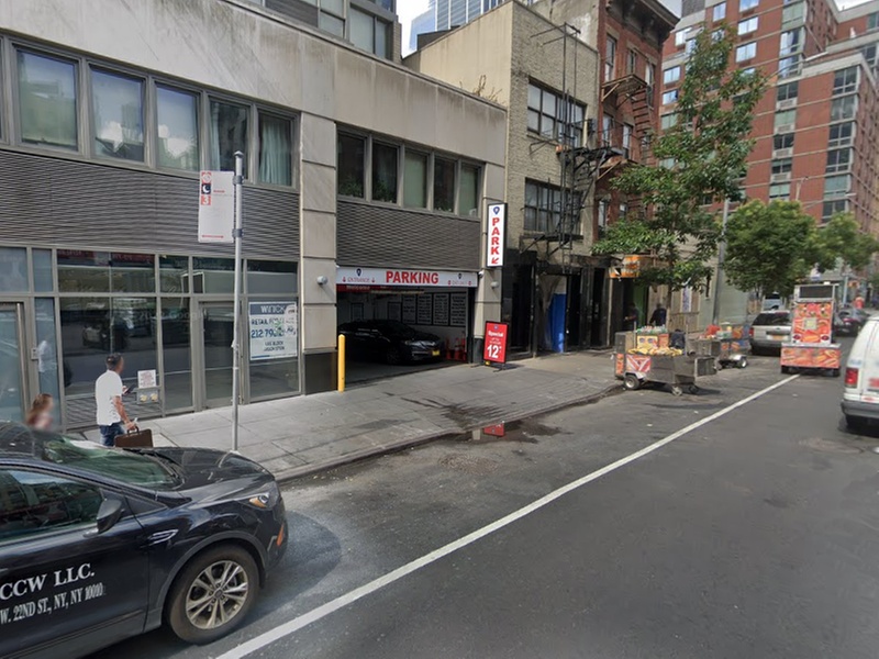 Parking at iPark - 350 West 37th Street Parking Garage